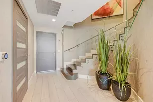 17301 Biscayne Blvd, North Miami Beach, FL 33160 - Photo 24