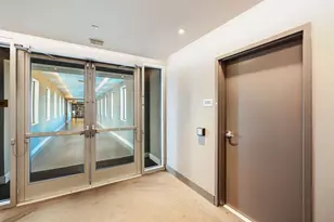 17301 Biscayne Blvd, North Miami Beach, FL 33160 - Photo 82