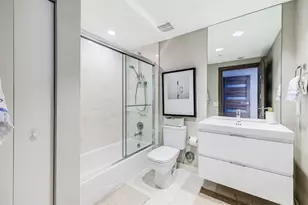 17301 Biscayne Blvd, North Miami Beach, FL 33160 - Photo 42