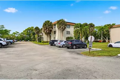 7500 NW 17th St, Unit #110, Plantation, FL 33313 - Photo 4