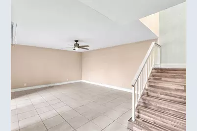 8111 SW 24th St, Unit #8111, North Lauderdale, FL 33068 - Photo 6