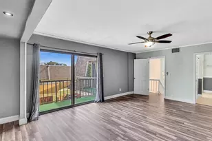 8111 SW 24th St, North Lauderdale, FL 33068 - Photo 22