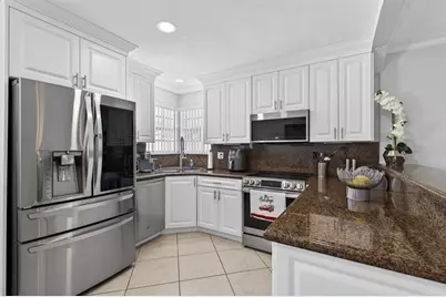 401 NW 39th St, Deerfield Beach, FL 33064 - Photo 12