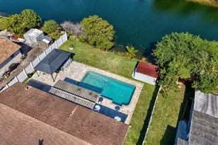 401 NW 39th St, Deerfield Beach, FL 33064 - Photo 38