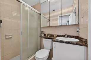 401 NW 39th St, Deerfield Beach, FL 33064 - Photo 24