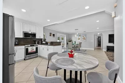 401 NW 39th St, Deerfield Beach, FL 33064 - Photo 14