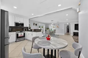 401 NW 39th St, Deerfield Beach, FL 33064 - Photo 14