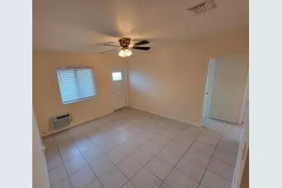 1410 NW 46th St, Unit #A, Miami, FL 33142 - Photo 6