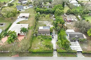 14000 SW 20th St, Davie, FL 33325 - Photo 36