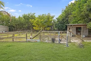 14000 SW 20th St, Davie, FL 33325 - Photo 28