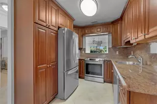 8829 Bella Vista Dr, Boca Raton, FL 33433 - Photo 12