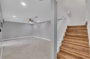 2675 NW 99th Ave, Coral Springs, FL 33065 - Photo 4