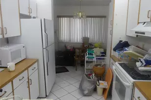 10657 W Clairmont Cir, Tamarac, FL 33321 - Photo 4