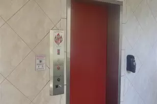 10657 W Clairmont Cir, Tamarac, FL 33321 - Photo 14