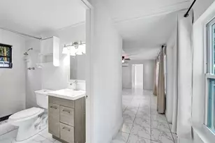 1836 SW 9th Ave, Fort Lauderdale, FL 33315 - Photo 20