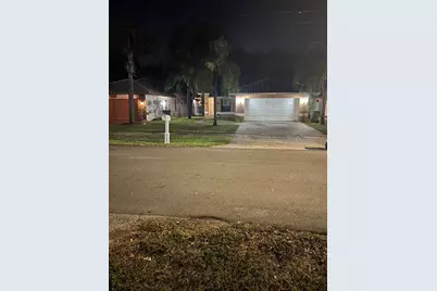 412 NW 10th Ave, Fort Lauderdale, FL 33311 - Photo 1