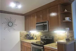 760 SE 2nd Ave, Deerfield Beach, FL 33441 - Photo 2