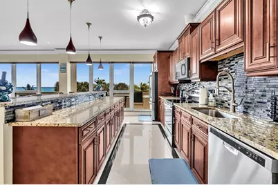 4020  Galt Ocean Dr, Unit #111, Fort Lauderdale, FL 33308 - Photo 16
