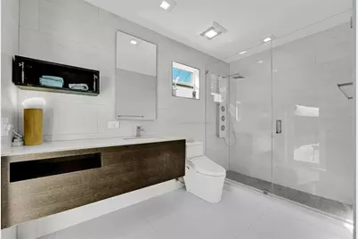 640 NW 30th St, Wilton Manors, FL 33311 - Photo 16