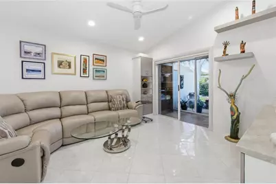 6755  Viale Elizabeth, Delray Beach, FL 33446 - Photo 14