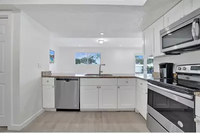 4001 N 41st Ct, Hollywood, FL 33021 - Photo 4