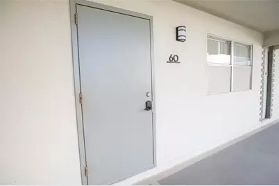60  Flanders B, Unit #60, Delray Beach, FL 33484 - Photo 2