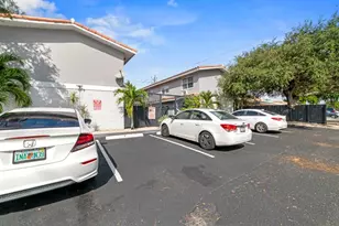 1801 NE 56th St, Fort Lauderdale, FL 33308 - Photo 34