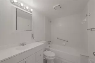 711 Sunny Pine Way, Greenacres, FL 33415 - Photo 16