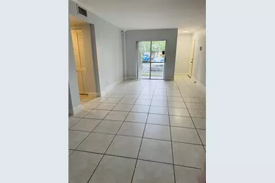 313  Gardens Drive, Unit #104, Pompano Beach, FL 33069 - Photo 1