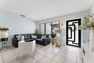 400 NW 98th Ave, Pembroke Pines, FL 33024 - Photo 4