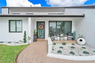 400 NW 98th Ave, Pembroke Pines, FL 33024 - Photo 1