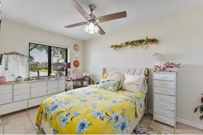 400 NW 98th Avenue, Pembroke Pines, FL 33024 - Photo 16