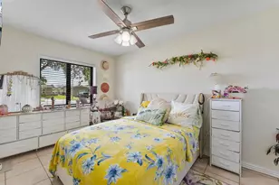 400 NW 98th Ave, Pembroke Pines, FL 33024 - Photo 16