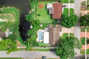 400 NW 98th Ave, Pembroke Pines, FL 33024 - Photo 42