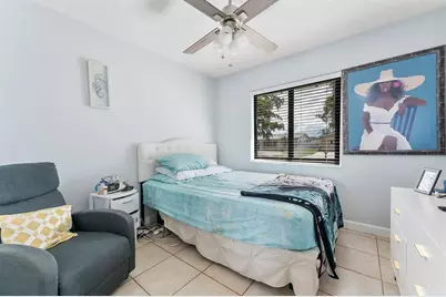 400 NW 98th Avenue, Pembroke Pines, FL 33024 - Photo 18