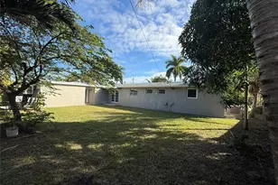 19900 SW 87th Ave, Cutler Bay, FL 33157 - Photo 4