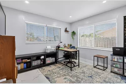 3330 NW 69th St, Fort Lauderdale, FL 33309 - Photo 18