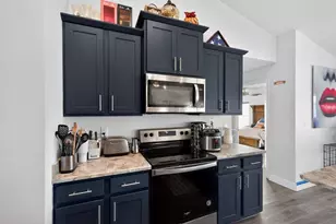 1702 SW Gloria Ln, Port Saint Lucie, FL 34953 - Photo 12