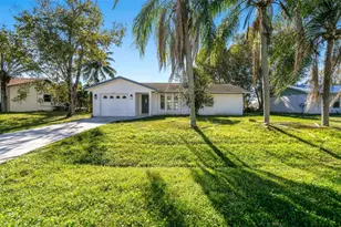 516 SW Buswell Ave, Port Saint Lucie, FL 34983 - Photo 2