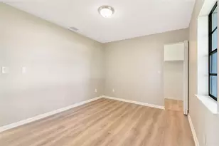 516 SW Buswell Ave, Port Saint Lucie, FL 34983 - Photo 20