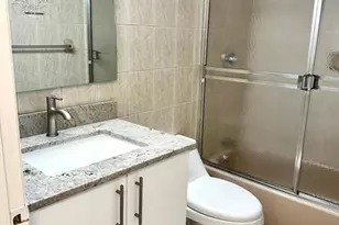 7355 W 4th Ave, Hialeah, FL 33014 - Photo 14