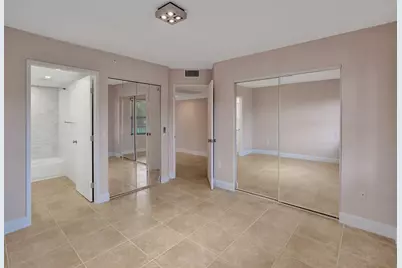 701 SW 142nd Ave, Unit #311, Hollywood, FL 33027 - Photo 4