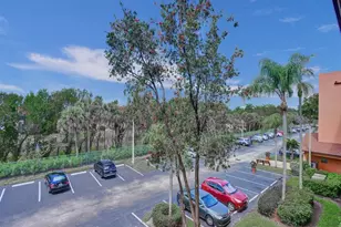 701 SW 142nd Ave, Hollywood, FL 33027 - Photo 2