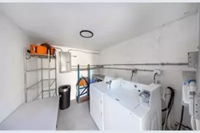 720 NE 7th St, Unit #1A, Hallandale Beach, FL 33009 - Photo 16