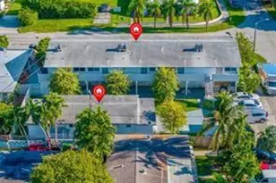 720 NE 7th St, Hallandale Beach, FL 33009 - Photo 12