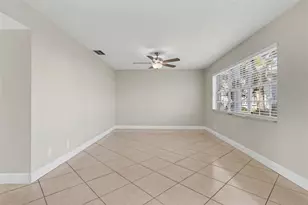 1874 SW 81st Ln, Davie, FL 33324 - Photo 10