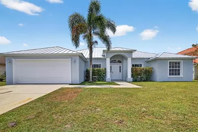 538 SW Nadell Ave, Port Saint Lucie, FL 34953 - Photo 1