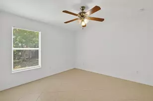 538 SW Nadell Ave, Port Saint Lucie, FL 34953 - Photo 10