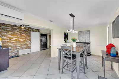 9661 NW 24th Pl, Sunrise, FL 33322 - Photo 18