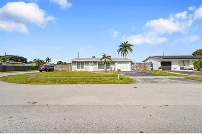 9661 NW 24th Pl, Sunrise, FL 33322 - Photo 2